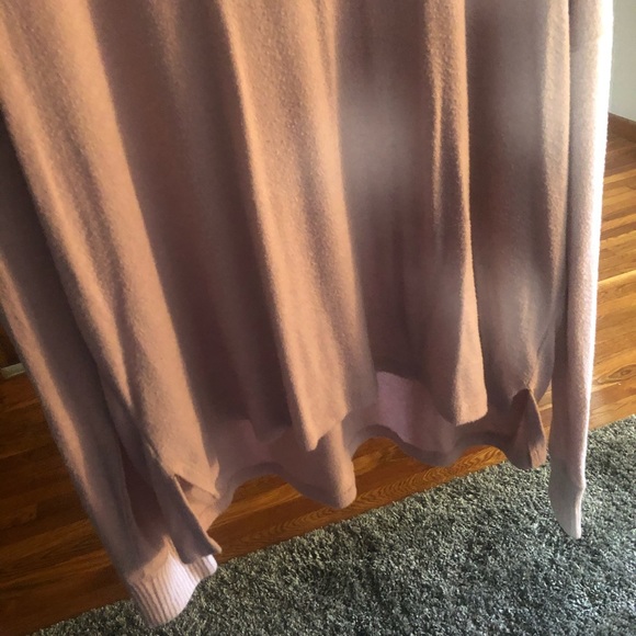 Long sleeve Abercrombie lightweight sweater - Picture 3 of 4